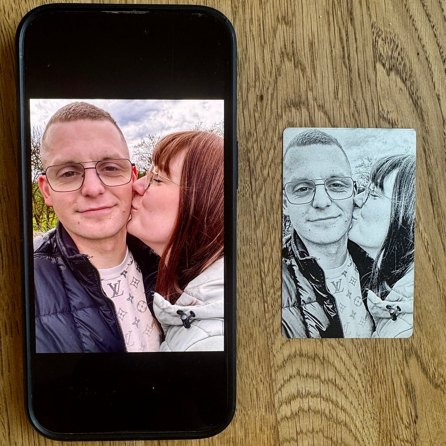 MEMORA – Fotogravur auf Aluminiumkarte